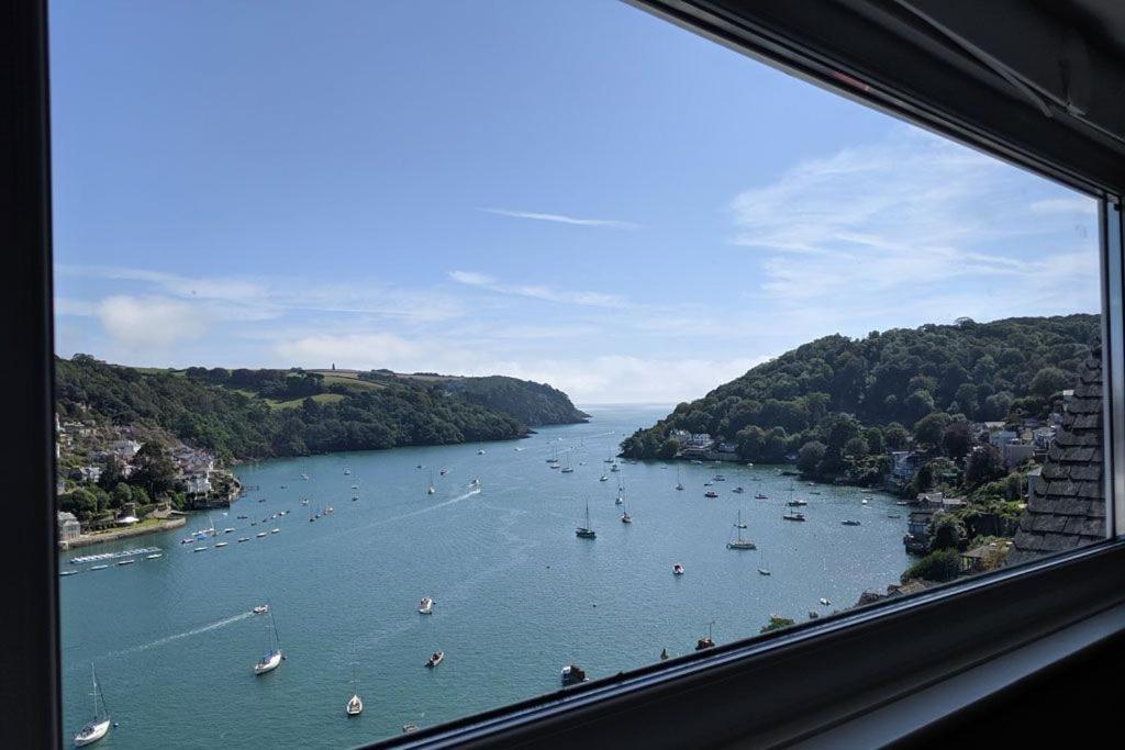 Vila Out To Sea - Stunning Views, Elevated Position With Onsite Parking Dartmouth Exteriér fotografie